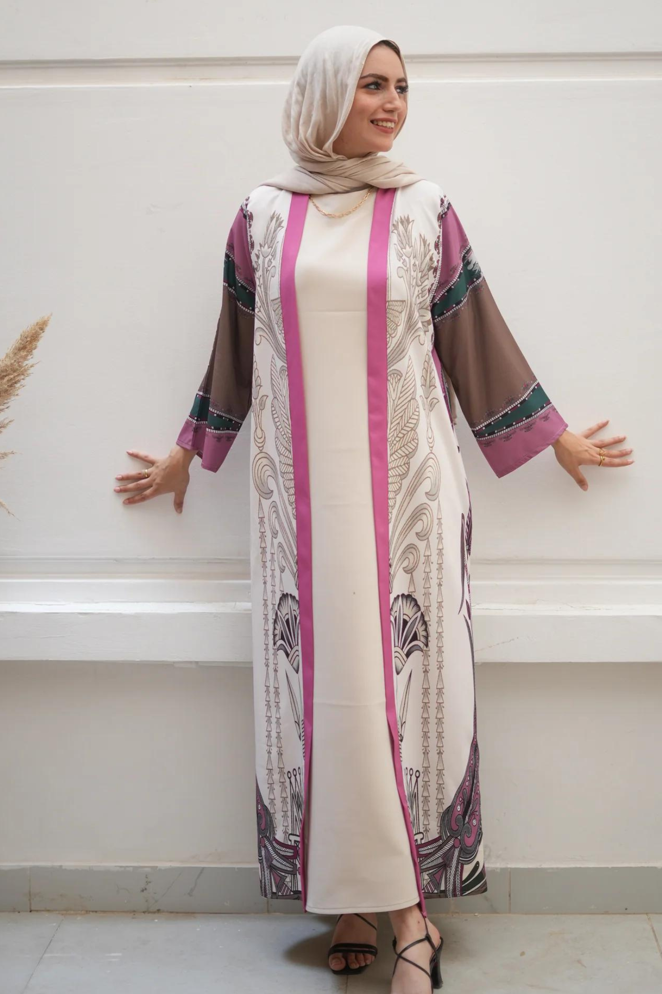 Luxurious Printed Abaya – Cotton & Silk Blend, Soft and Comfortable