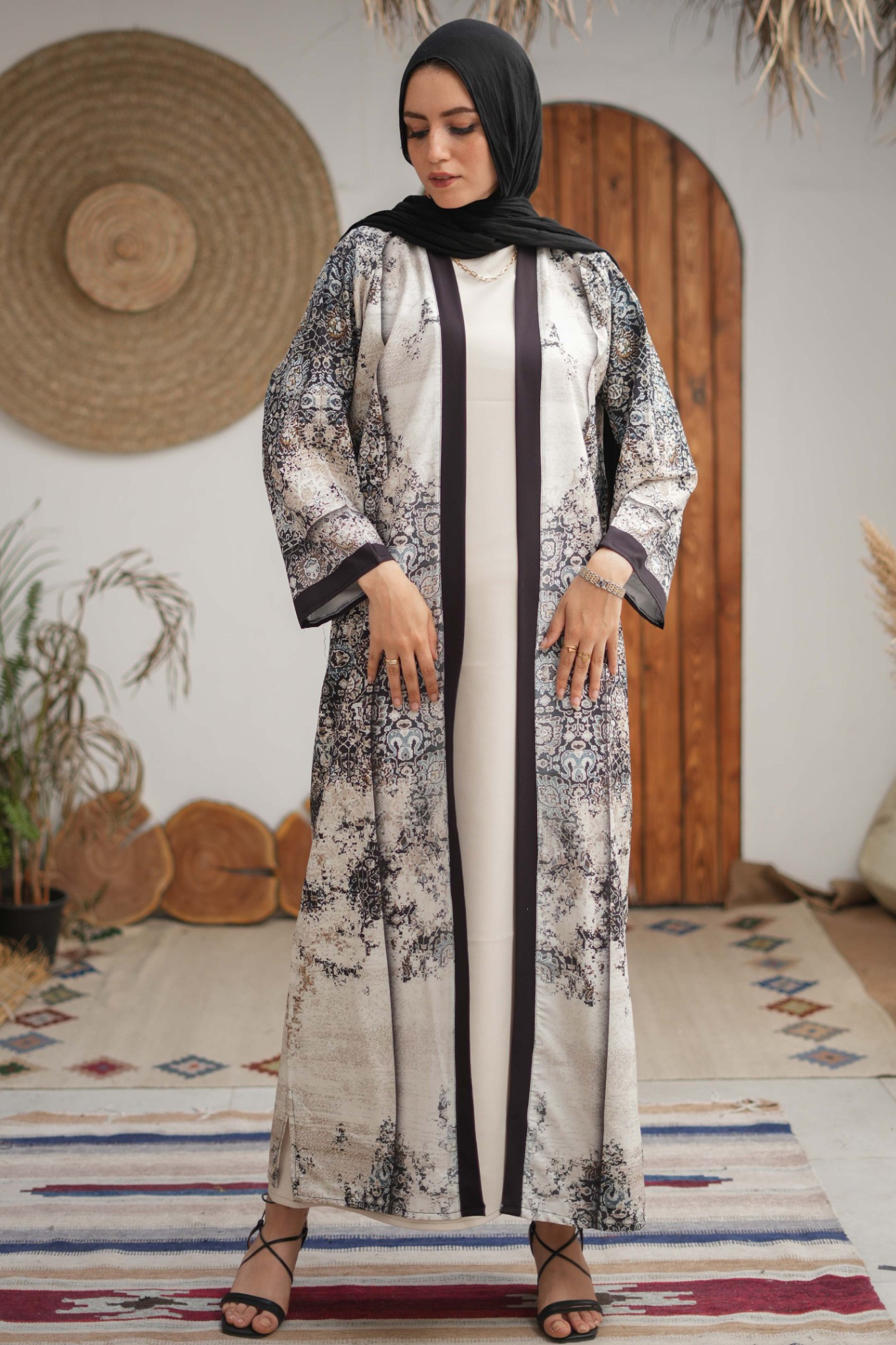 Soft Cotton & Silk Blend Printed Abaya - Elegant and Breathable