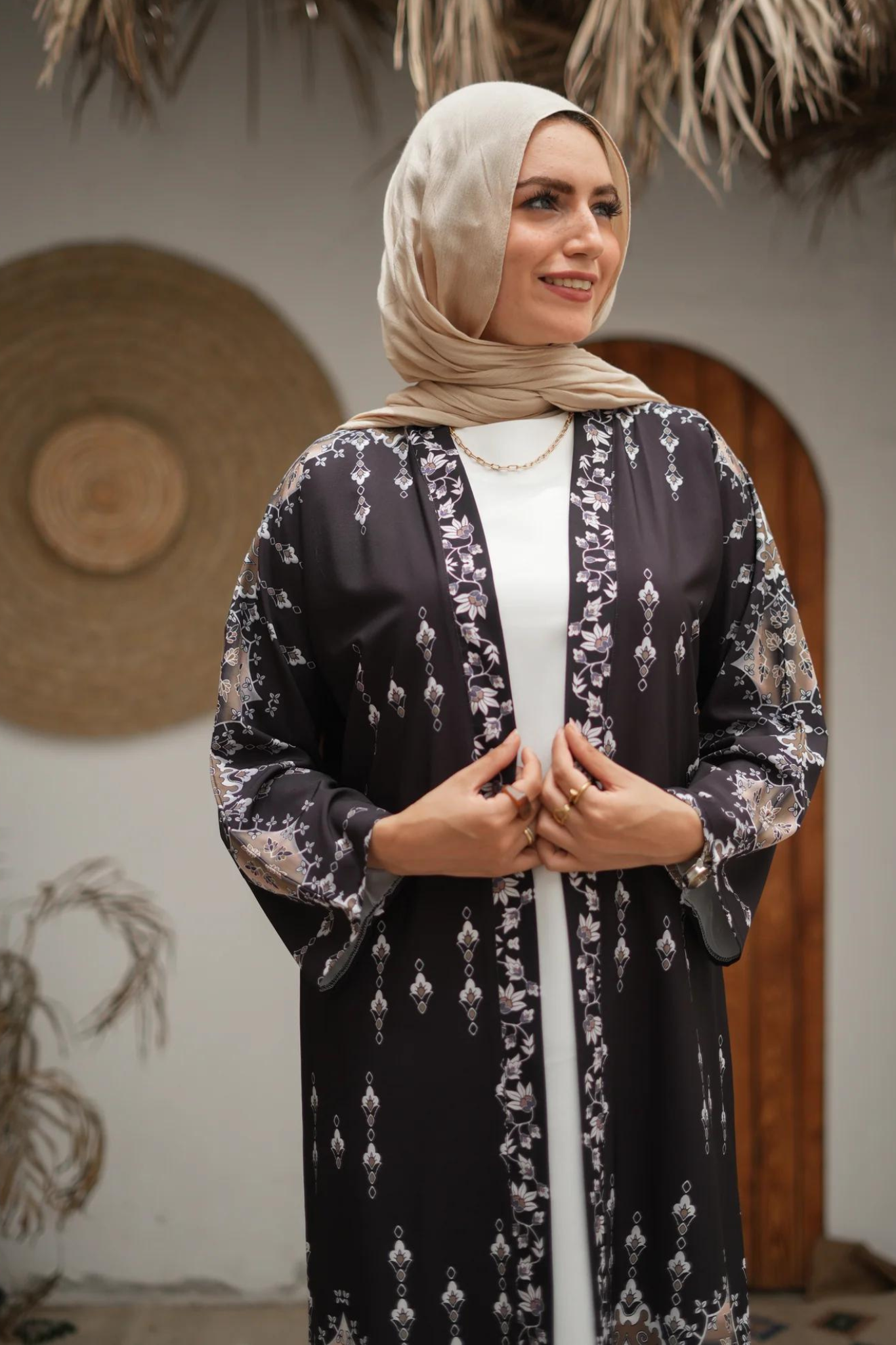 Vibrant Printed Abaya – Luxurious Cotton & Silk Blend, Stylish and Comfortable