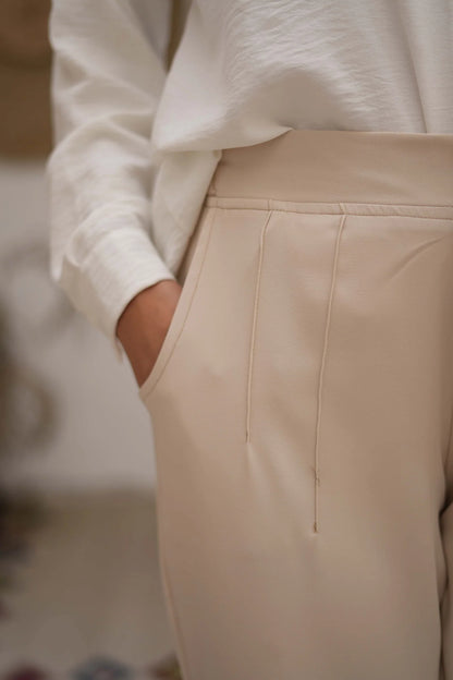 Wide-Leg Pants in Beige Rosaline Fabric